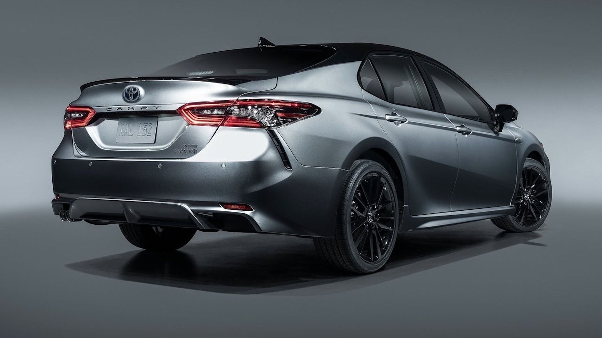 2025 Hybrid Sales Boom: Toyota Camry Leads the Charge