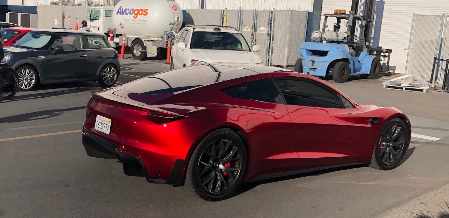 Tesla hints at finally producing the next-gen Roadster in new job listing