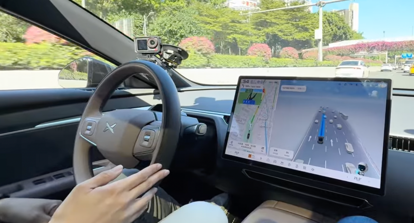 I rode in Xpeng’s Tesla FSD competitor, but in a ~$20,000 electric car