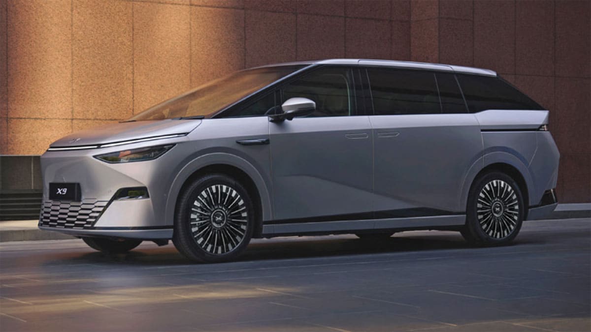 Xpeng launches updated X9 MPV in Malaysia