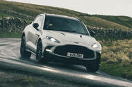 Aston Martin DBX S