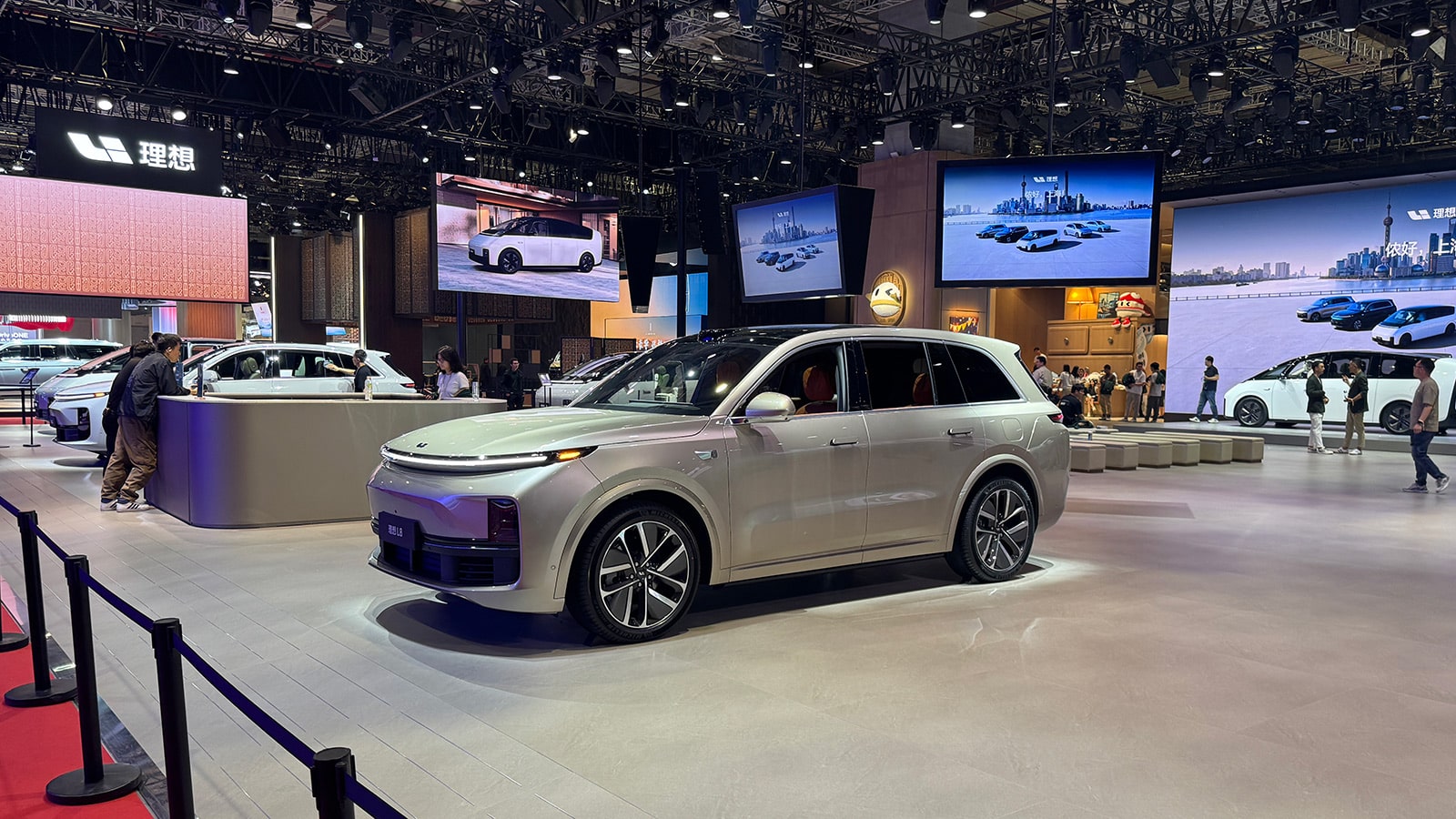 Li Auto Oct deliveries breakdown: EREVs continue steep decline, electric SUVs pick up momentum