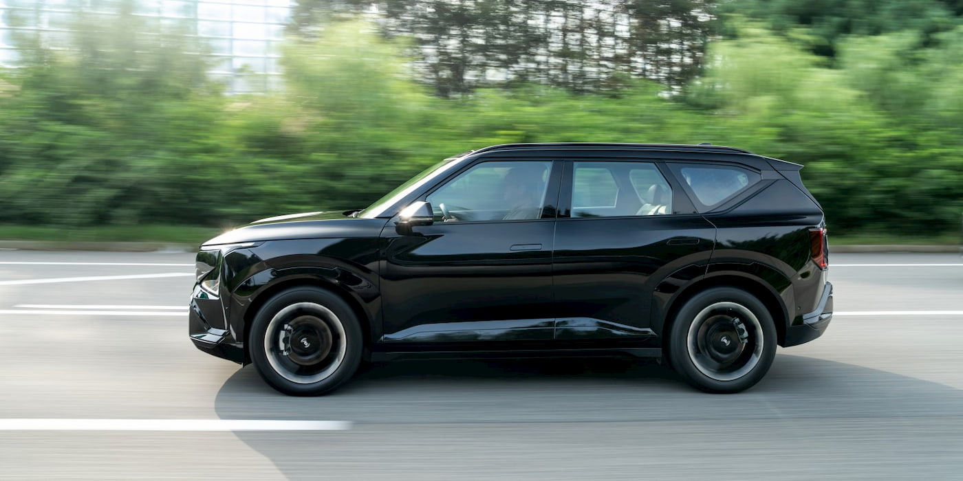 Kia’s sporty new electric SUV spotted ahead of its big debut [Video]