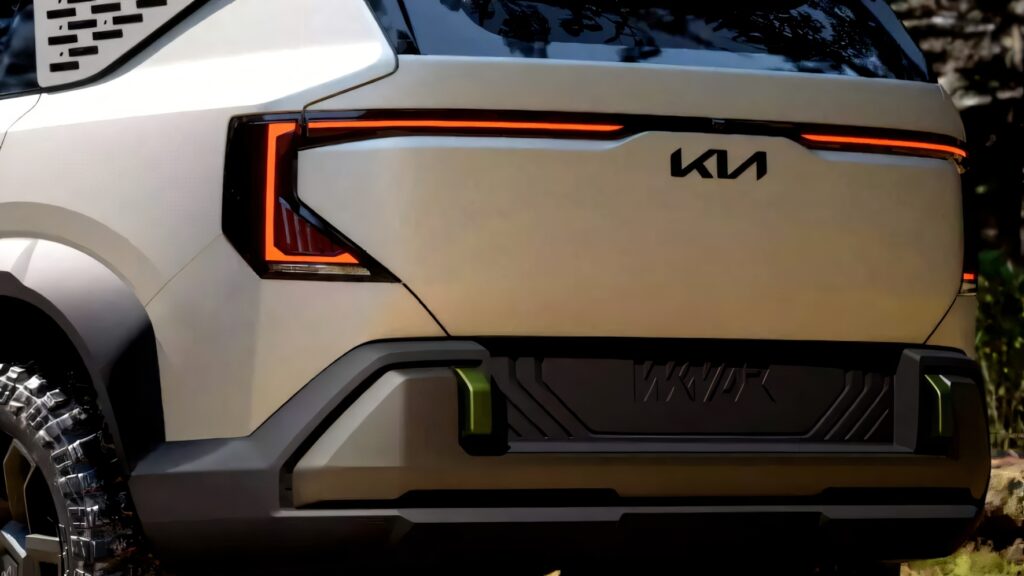 Kia EV5 WKNDR 概念車亮相，展現電動 SUV 越野潛力
